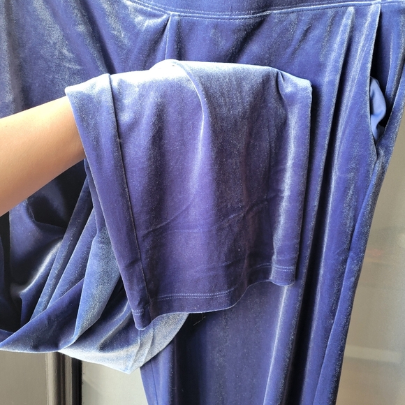 Talbots Velvet Royal Blue Pajama Set Size Large Ruffled Sleeve Top Straight Legs - Picture 12 of 15